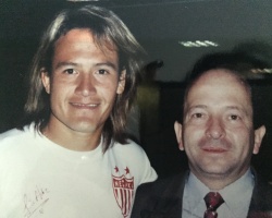 Luis Hernandez Luis Hernandez